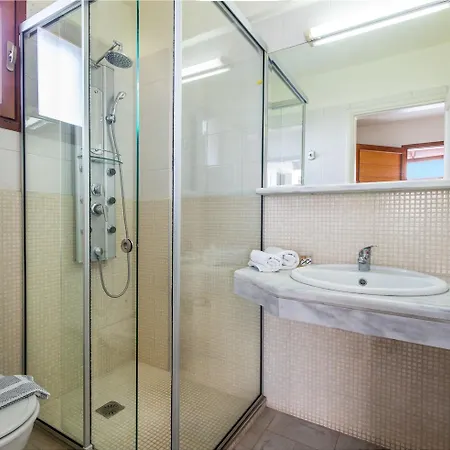 Casa Maria Apts 2* פלטניאס